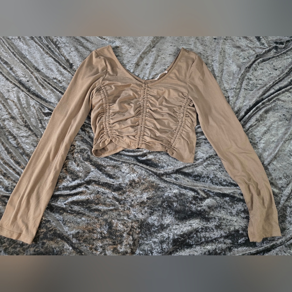 Link Tan Ruched Crop Blouse Long Sleeve